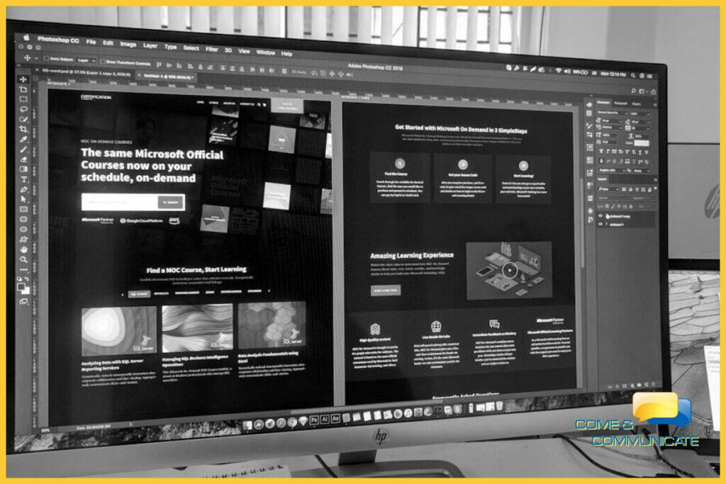Puesto de trabajo de un diseñador UX/UI con dos pantallas que muestran el proceso de creación de un wireframe, una fase técnica clave en la estrategia de rediseño web.